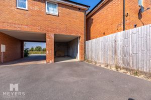 Photo 16- click for photo gallery